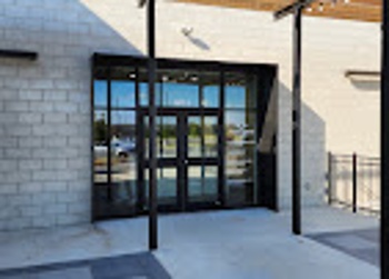 https://5282963.fs1.hubspotusercontent-na1.net/hubfs/5282963/Parenti-Morris%20Eyecare%20-%20Bentonville%20-%20office-1.jpg