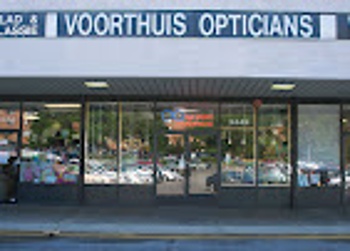 https://5282963.fs1.hubspotusercontent-na1.net/hubfs/5282963/Voorthuis%20Opticians%20-%20Westbard%20Ave%20-%20office-1.jpg